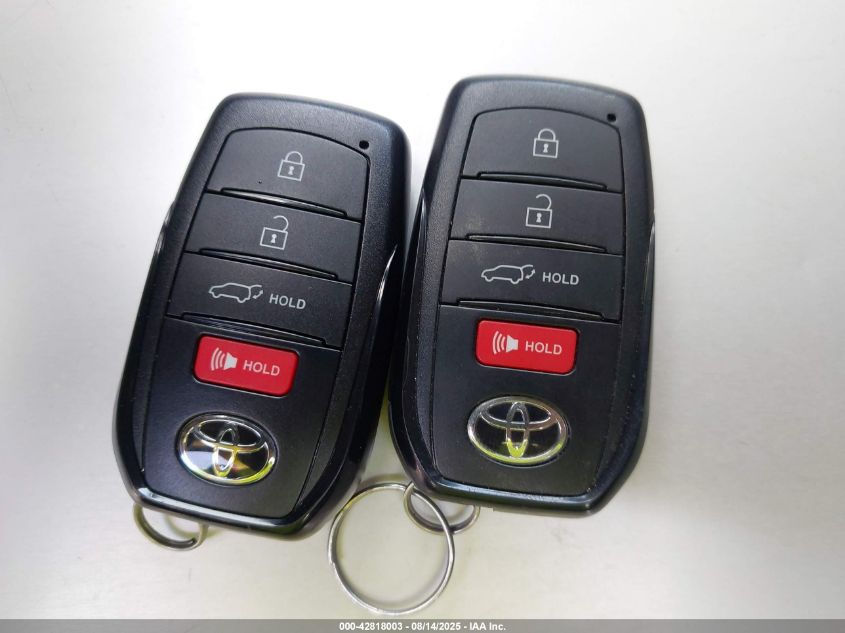 2024 Toyota Grand Highlander Hybrid Xle VIN: 5TDACAB51RS028426 Lot: 42818003