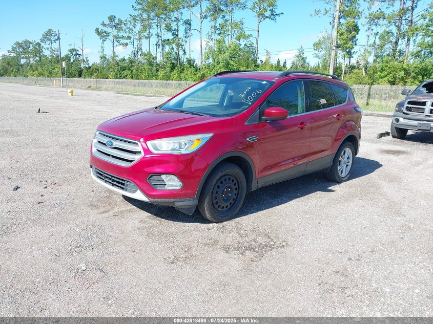 1FMCU9GD9HUD18732 2017 FORD ESCAPE photo no. 2
