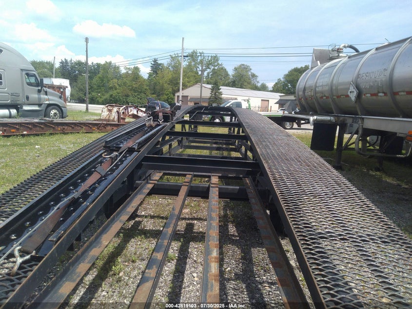 2021 TEXAS PRIDE TRAILERS CAR HAULER(VIN: 7HCGC5034MB020744