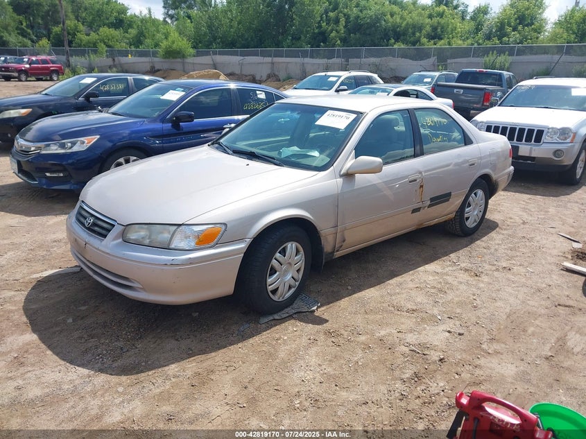 2001 Toyota Camry Le 4T1BG22K51U029952 photo 1