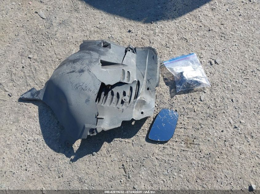 2008 Mercedes-Benz E 320 Bluetec VIN: WDBUF22X98B273832 Lot: 42819232