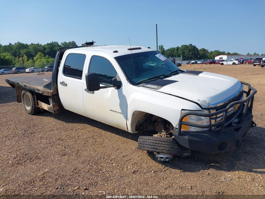 2014 Chevrolet Silverado 3500Hd Chassis Work Truck white truck flexible 1GB4KZCG2EF161807 photo #1