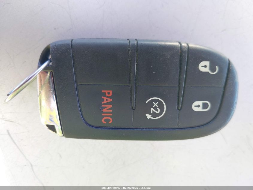 2019 Jeep Compass Limited VIN: 3C4NJCCBXKT675880 Lot: 42819317