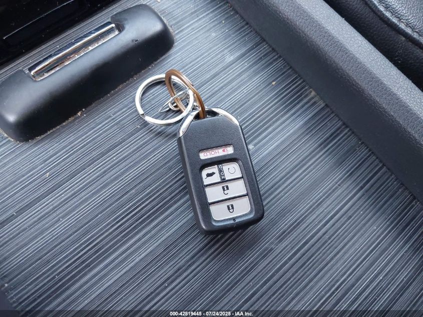 2016 Honda Pilot Touring VIN: 5FNYF6H90GB092116 Lot: 42819445