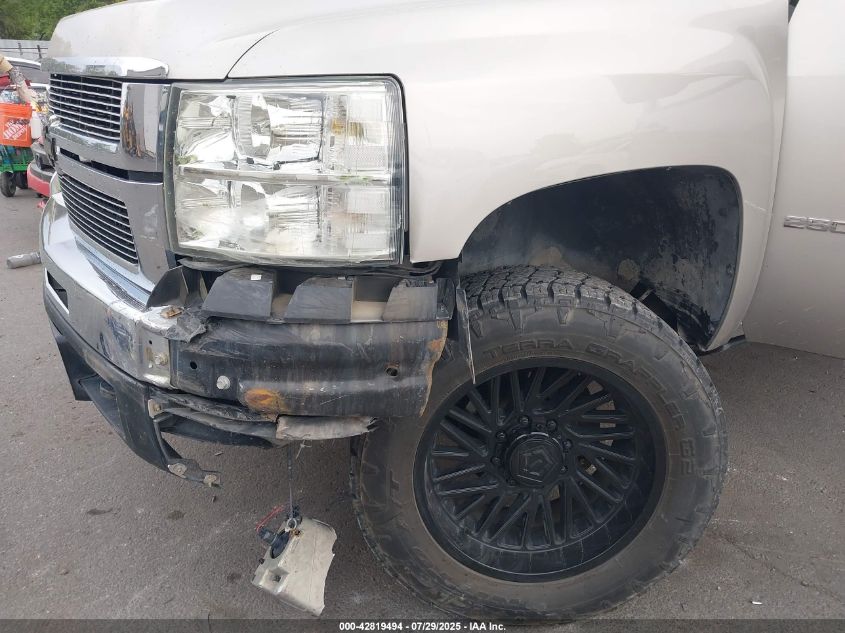 2008 Chevrolet Silverado 2500Hd Ltz VIN: 1GCHK23638F227748 Lot: 42819494