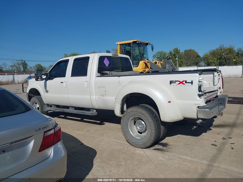 1FT8W3DT5BEB47833 2011 FORD F350 photo no. 16