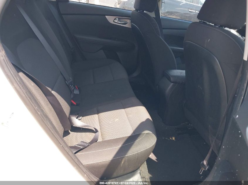 2022 Kia Forte Lxs VIN: 3KPF24AD7NE481389 Lot: 42819741