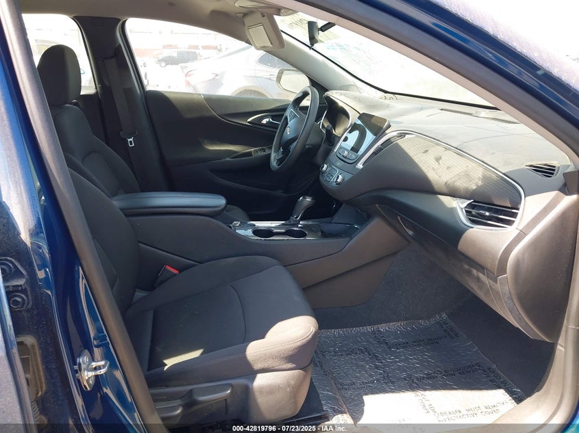 VIN 1G1ZD5STXKF166406 2019 CHEVROLET MALIBU LT