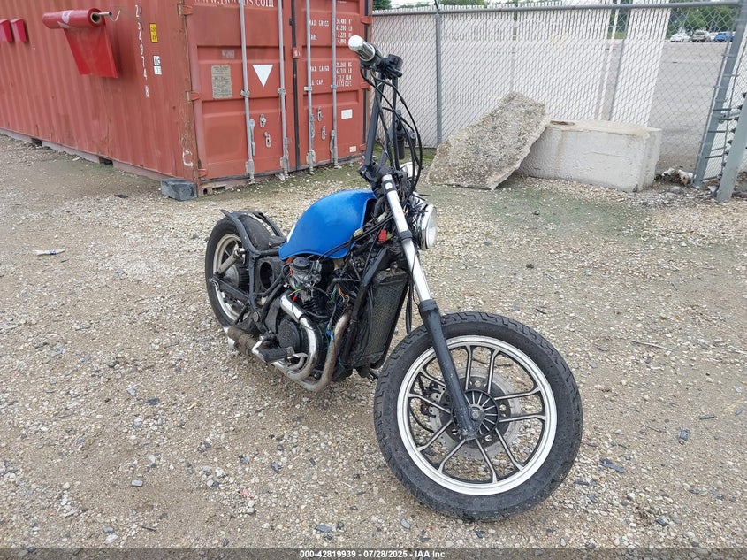 JH2PC0802FM205614 HONDA VT500 Photo 1