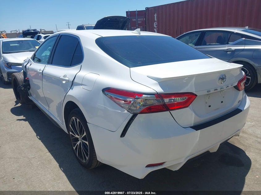 2019 TOYOTA CAMRY SE - 4T1B11HK1KU748832