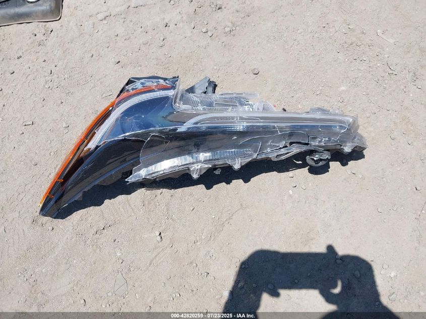 2021 Toyota Corolla Le VIN: JTDEPMAE9MJ187404 Lot: 42820259