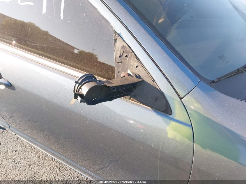 2011 Ford Fusion Se VIN: 3FAHP0HA9BR323046 Lot: 42820279