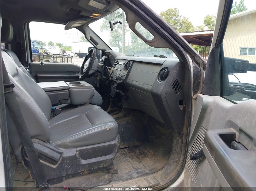 2014 Ford F-350 Chassis Xl VIN: 1FD8W3G61EEA96112 Lot: 42820448