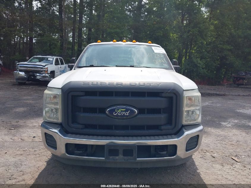 2014 Ford F-350 Chassis Xl VIN: 1FD8W3G61EEA96112 Lot: 42820448
