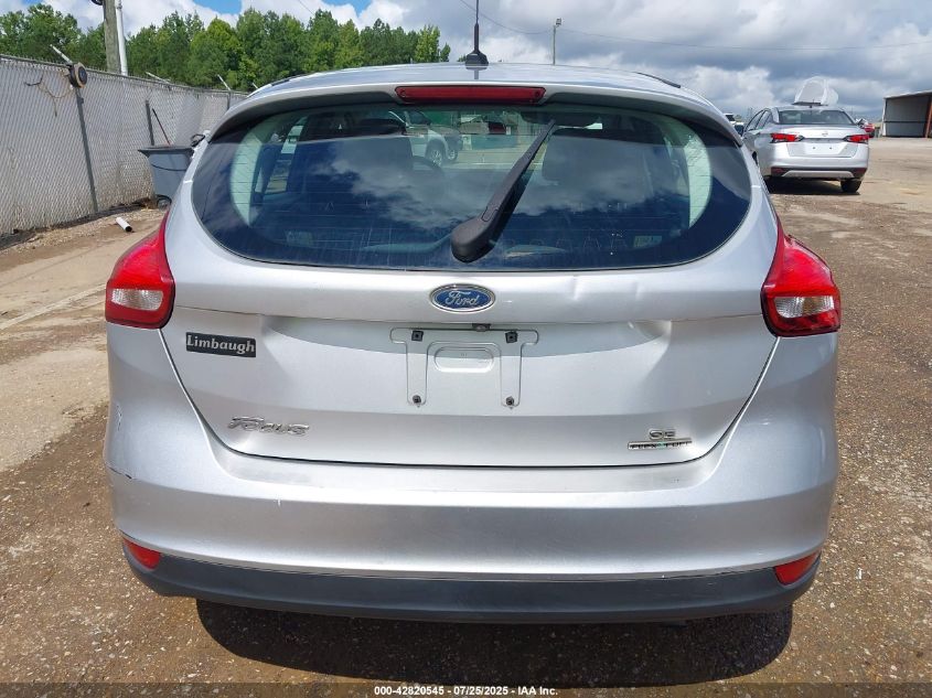 2015 Ford Focus Se VIN: 1FADP3K26FL282042 Lot: 42820545