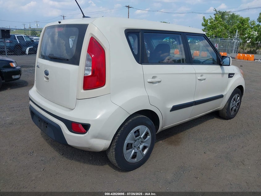 2012 Kia Soul VIN: KNDJT2A50C7435985 Lot: 42820895