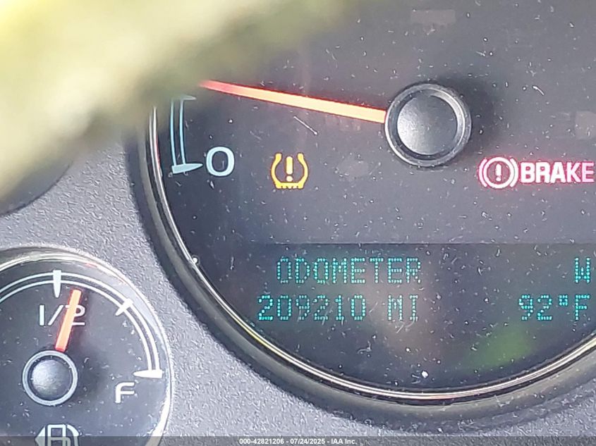 2013 Chevrolet Suburban 1500 Lt VIN: 1GNSKJE71DR168382 Lot: 42821206