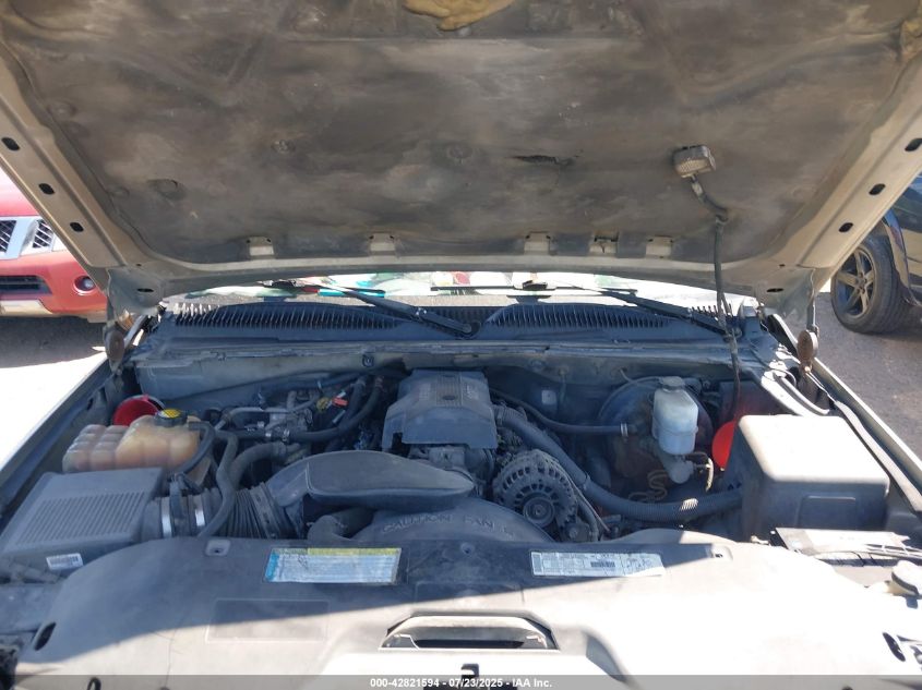 2000 Chevrolet Suburban 1500 Ls VIN: 3GNEC16T1YG186179 Lot: 43359094