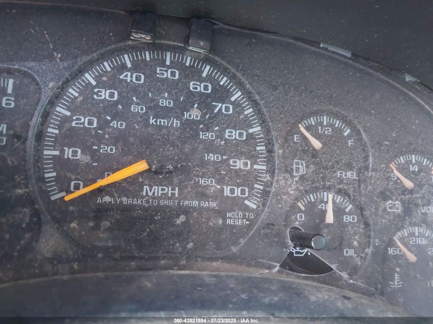 2000 Chevrolet Suburban 1500 Ls VIN: 3GNEC16T1YG186179 Lot: 43359094