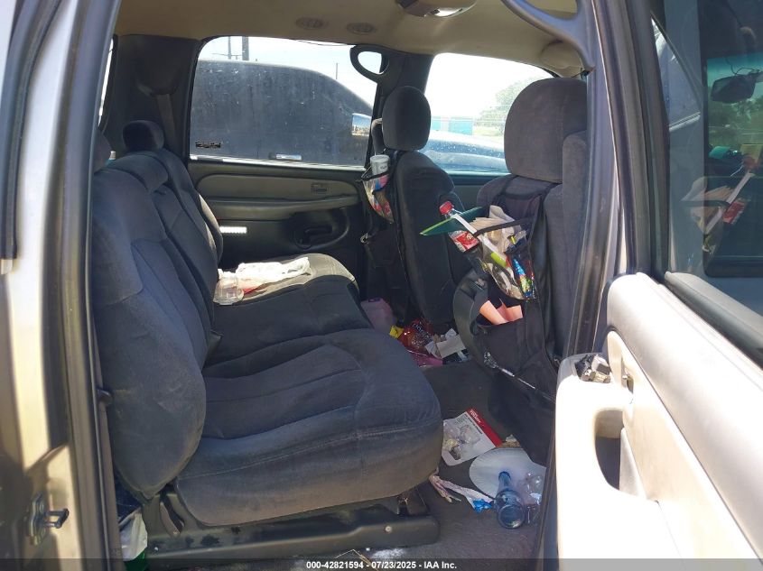 2000 Chevrolet Suburban 1500 Ls VIN: 3GNEC16T1YG186179 Lot: 43359094