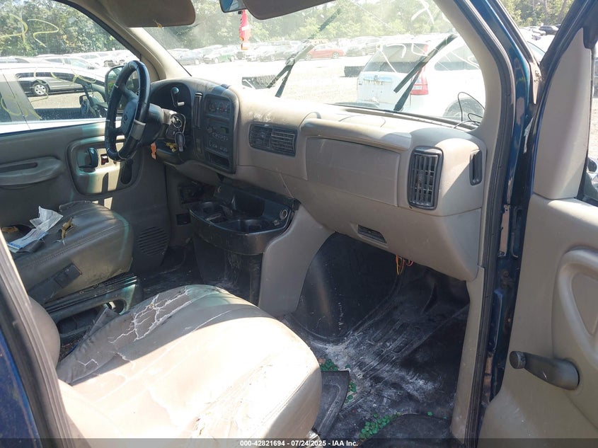 2001 Chevrolet Express