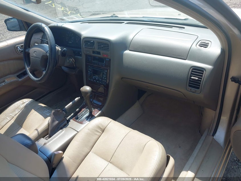 1998 Infiniti I30 Standard/Touring VIN: JNKCA21A5WT614805 Lot: 42821834