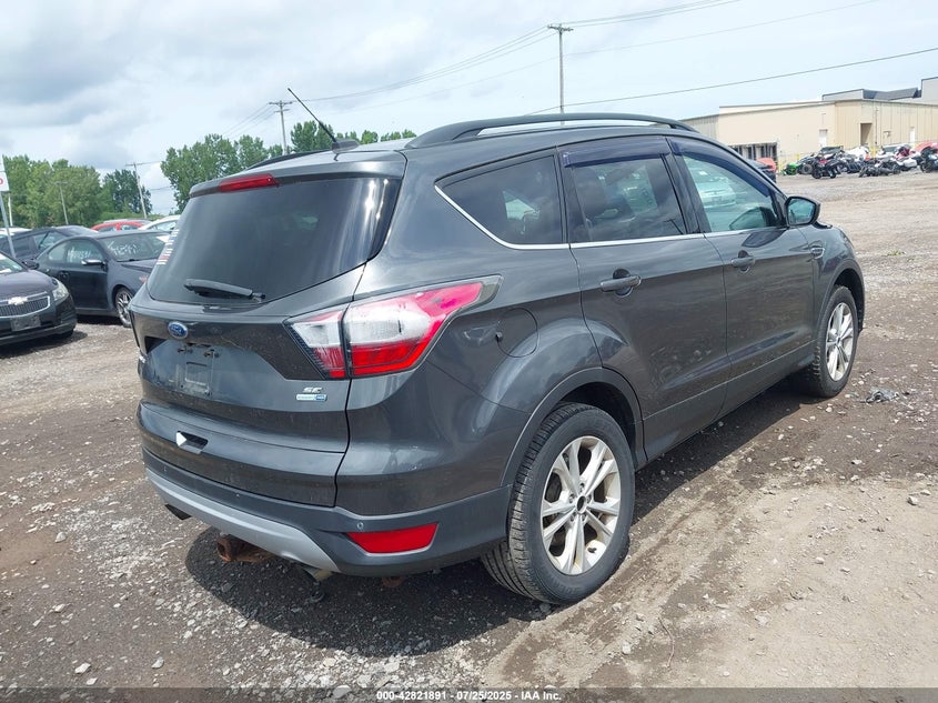 2017 FORD ESCAPE SE - 1FMCU9GD9HUA11335