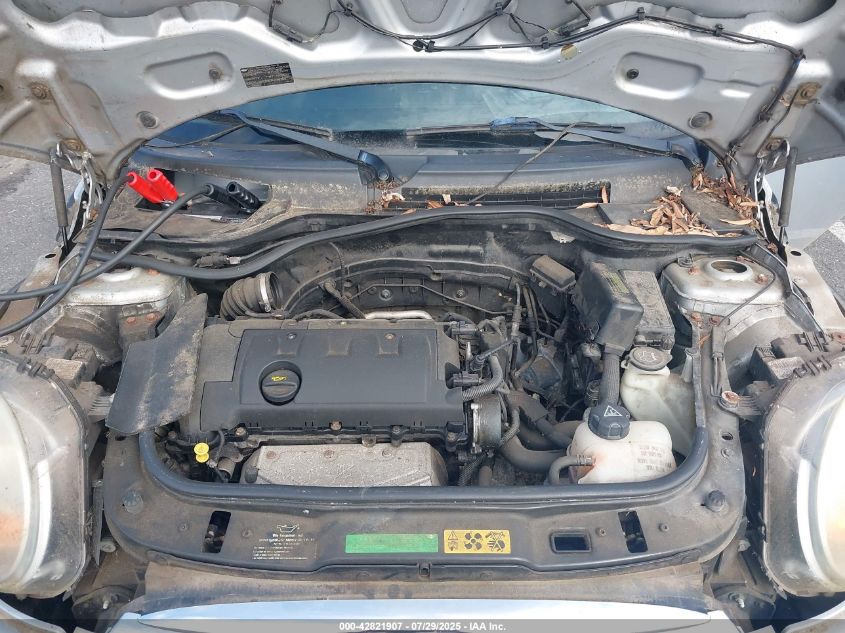 2009 Mini Cooper VIN: WMWMF33519TU71995 Lot: 42821907