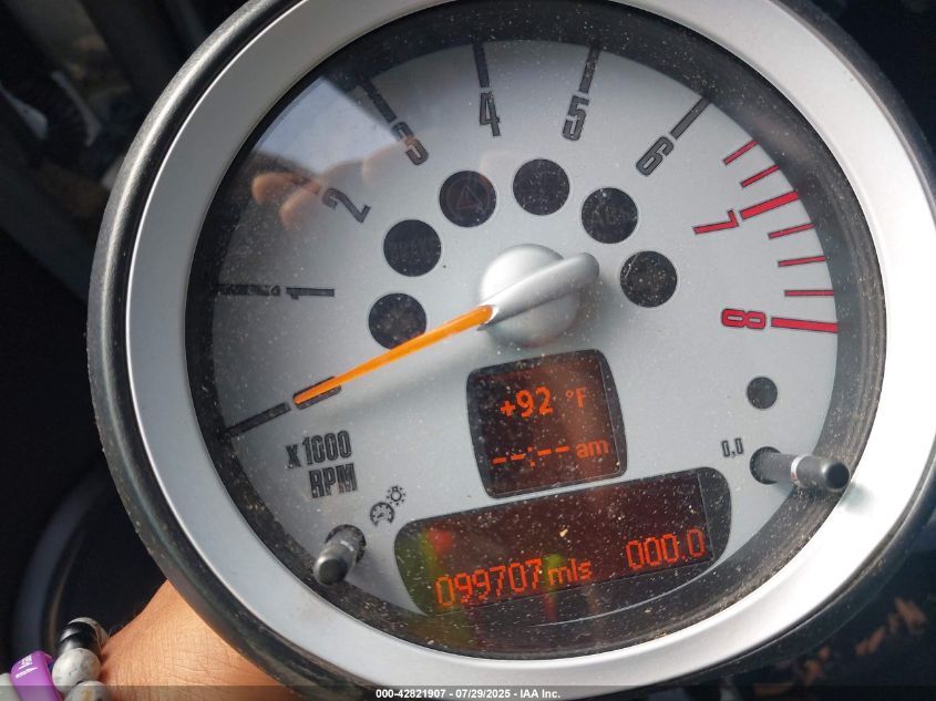 2009 Mini Cooper VIN: WMWMF33519TU71995 Lot: 42821907