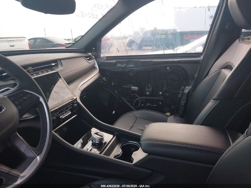 2025 Jeep Grand Cherokee - 1C4RJHBG4S8628547