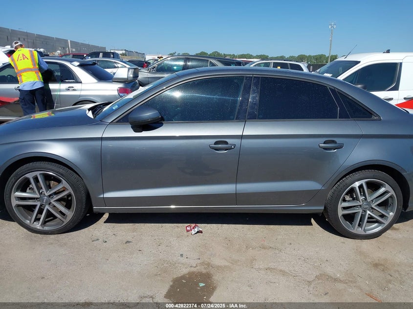 2018 AUDI A3 2.0T PREMIUM - WAUAUGFF5J1044811