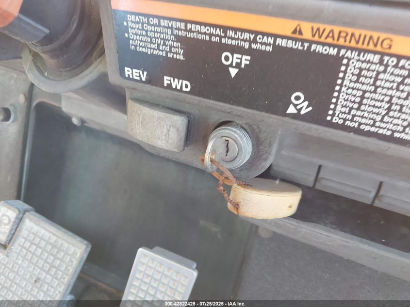 2001 Yamaha Golf Cart VIN: JU2004735 Lot: 42822425