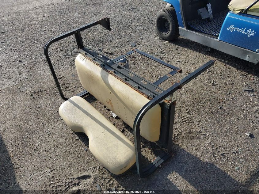 2001 Yamaha Golf Cart VIN: JU2004735 Lot: 42822425