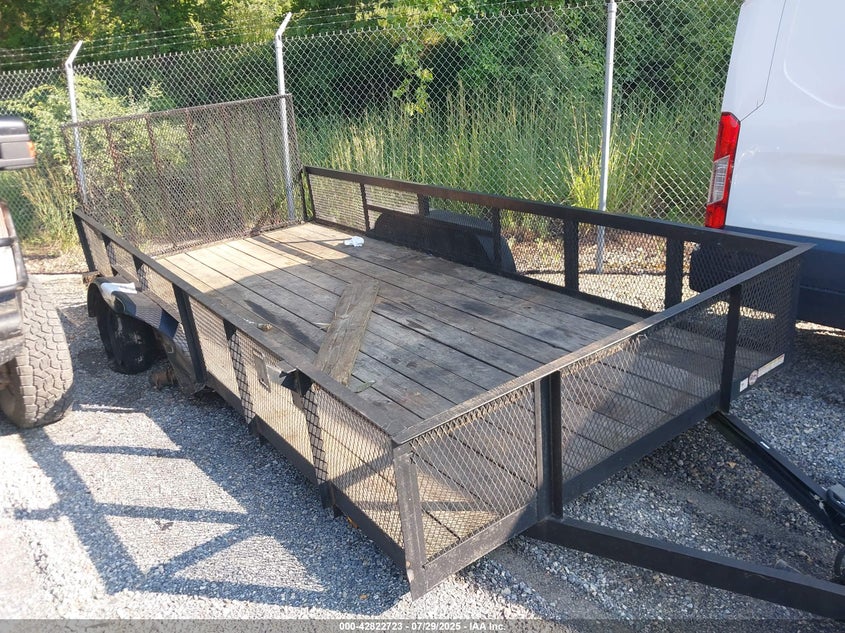 1XNBU1620N2018772 2023 Triple Crown Trailer auction photo 1