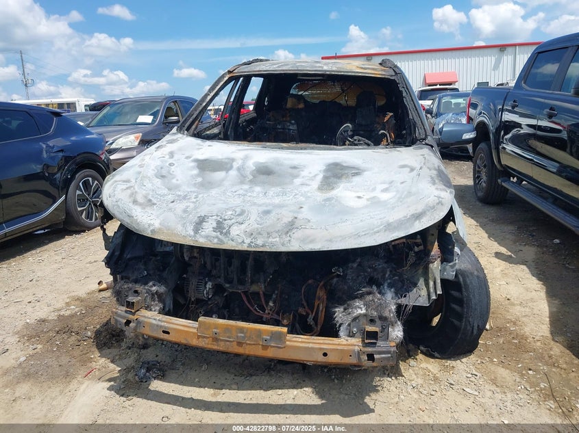 2011 Kia Sorento Lx VIN: 5XYKT4A1XBG154744 Lot: 42822798