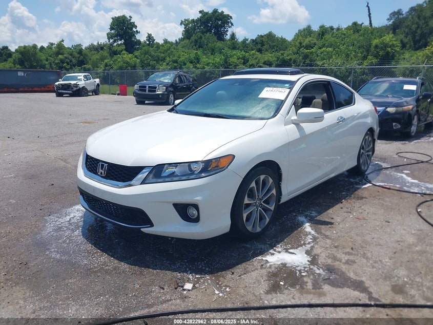 1HGCT2B85FA000650 2015 HONDA ACCORD photo no. 2