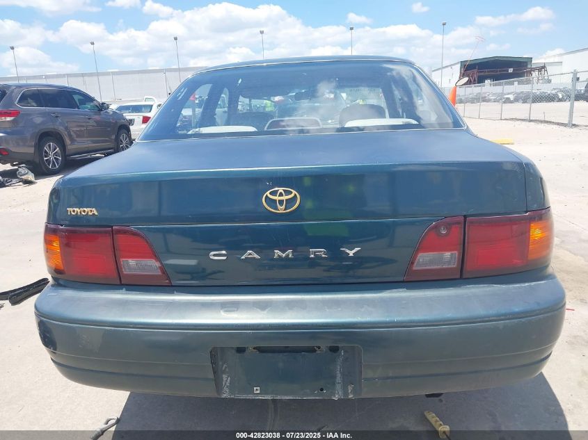 1996 Toyota Camry Dx/Le/Xle VIN: JT2BG12K3T0419269 Lot: 42823038
