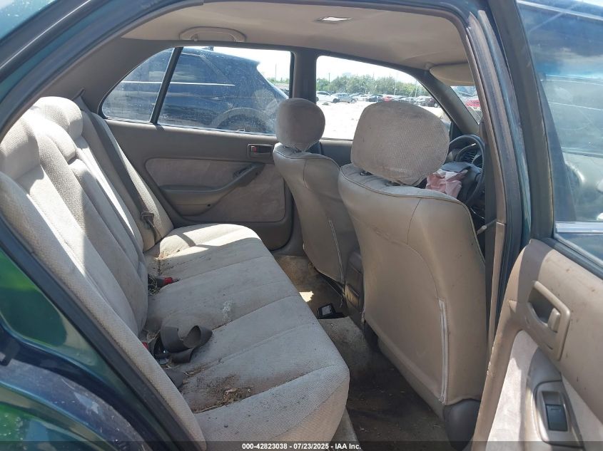 1996 Toyota Camry Dx/Le/Xle VIN: JT2BG12K3T0419269 Lot: 42823038