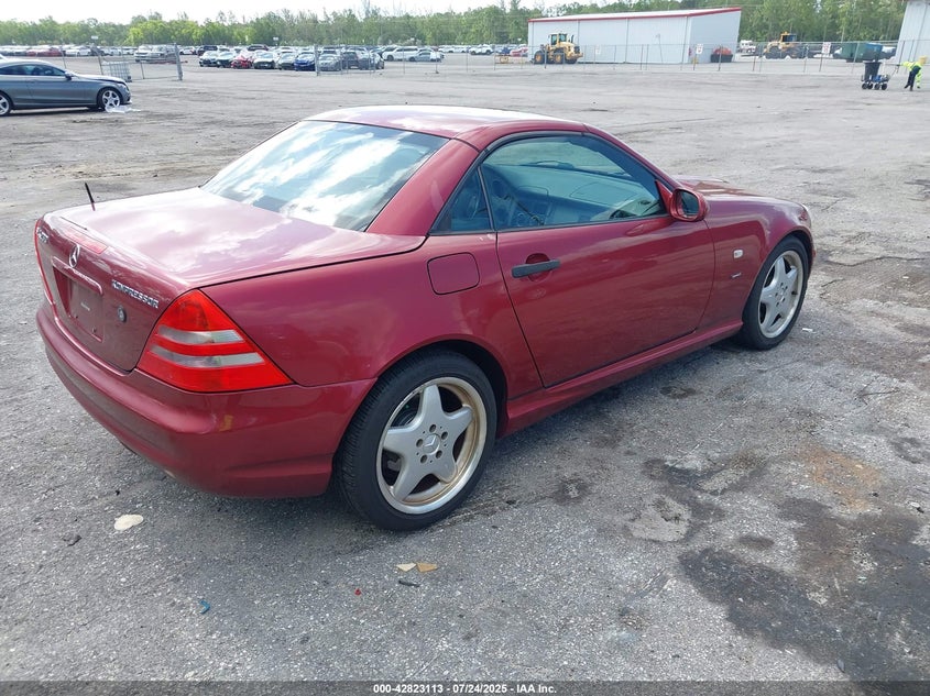 2000 Mercedes-Benz Slk 230 Kompressor VIN: WDBKK47F2YF146797 Lot: 42823113