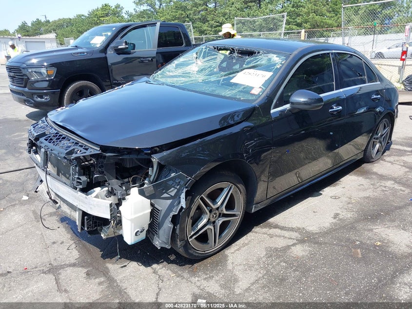 2019 MERCEDES-BENZ A 220 auction photo 2