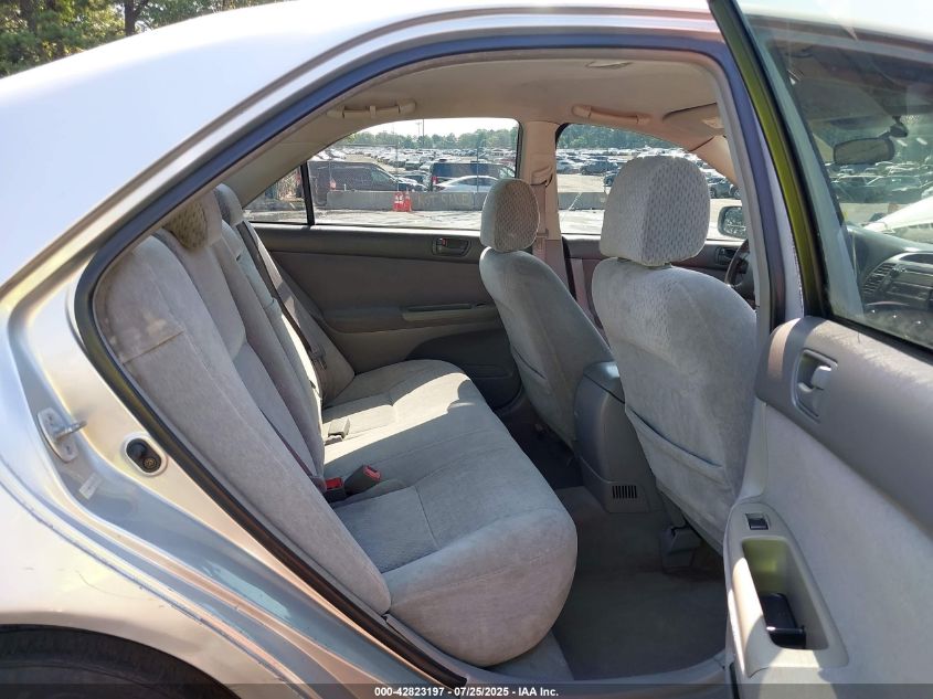 2003 Toyota Camry Le VIN: 4T1BE32K13U166479 Lot: 42823197