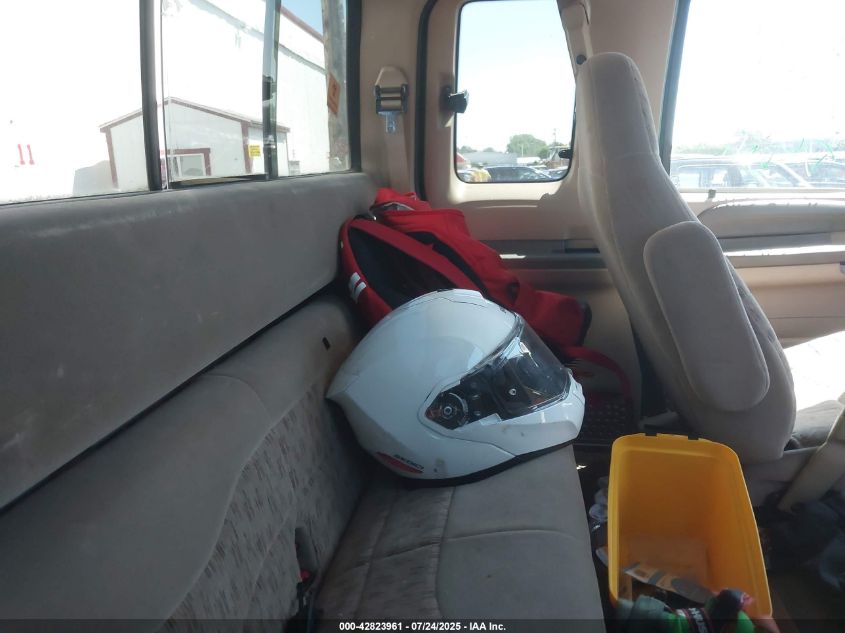 1999 Ford F-250 Lariat/Xl/Xlt VIN: 1FTNX21L4XEB15204 Lot: 42823961