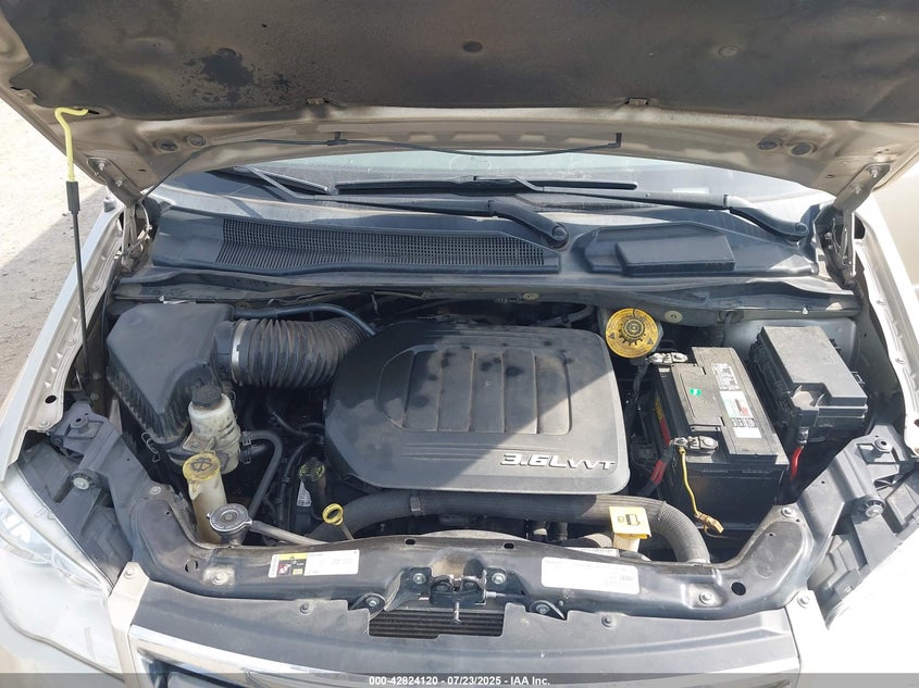 2016 CHRYSLER TOWN & COUNTRY TOURING - 2C4RC1BG7GR205524