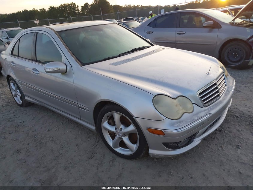 WDBRF40J25F627419 2005 Mercedes-Benz C 230 Kompressor Sport auction photo 1