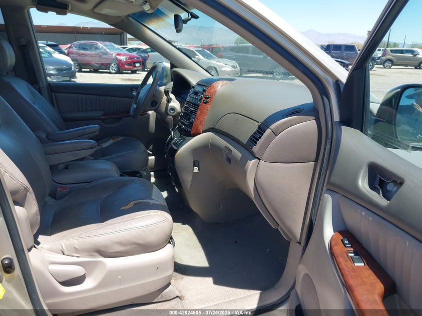 2004 Toyota Sienna Xle/Xle Limited VIN: 5TDZA22C44S007799 Lot: 42824505