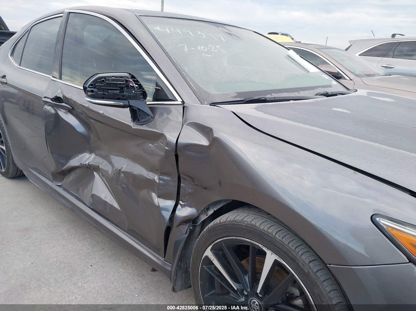 4T1B61HK2JU128829 2018 TOYOTA CAMRY photo no. 6