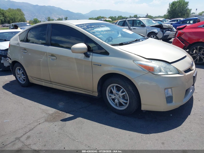 TOYOTA PRIUS III