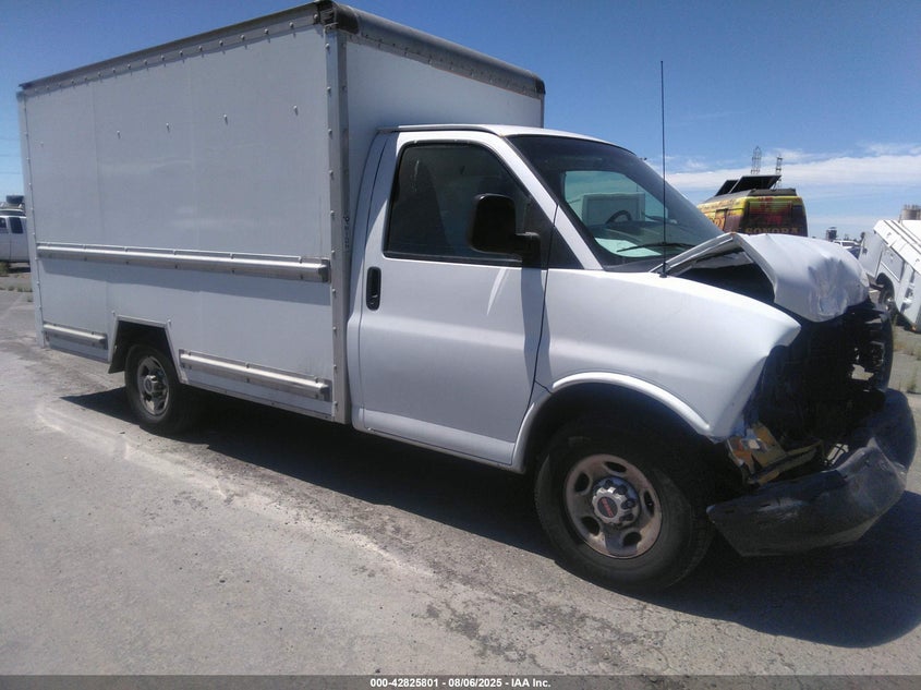 1GDY72CA3C1900707 2012 GMC Savana Cutaway Work Van auction photo 1