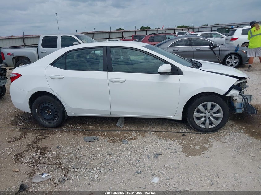 2016 TOYOTA COROLLA LE - 5YFBURHE4GP530909