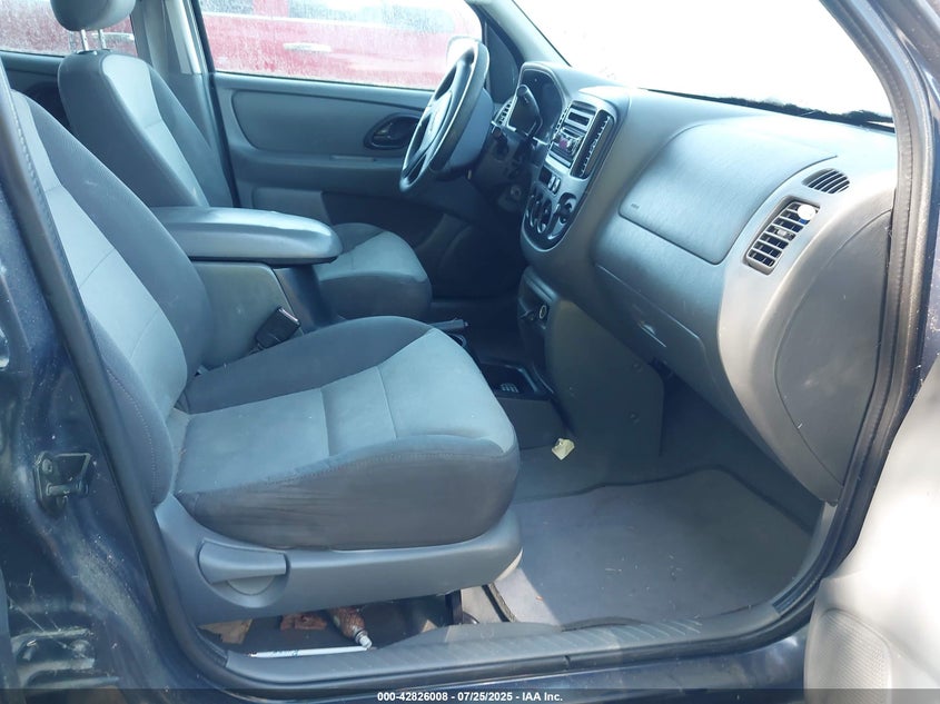 2003 Ford Escape Xls